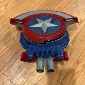 Marvel Captain America Nerf Assembler Gear Kids OS Blue Red Good Shield Blaster